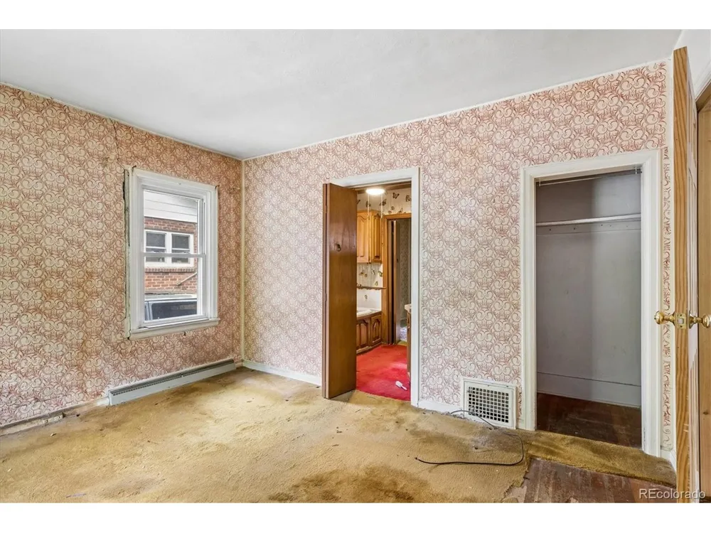 3828 Wyandot Street Denver, CO 80211