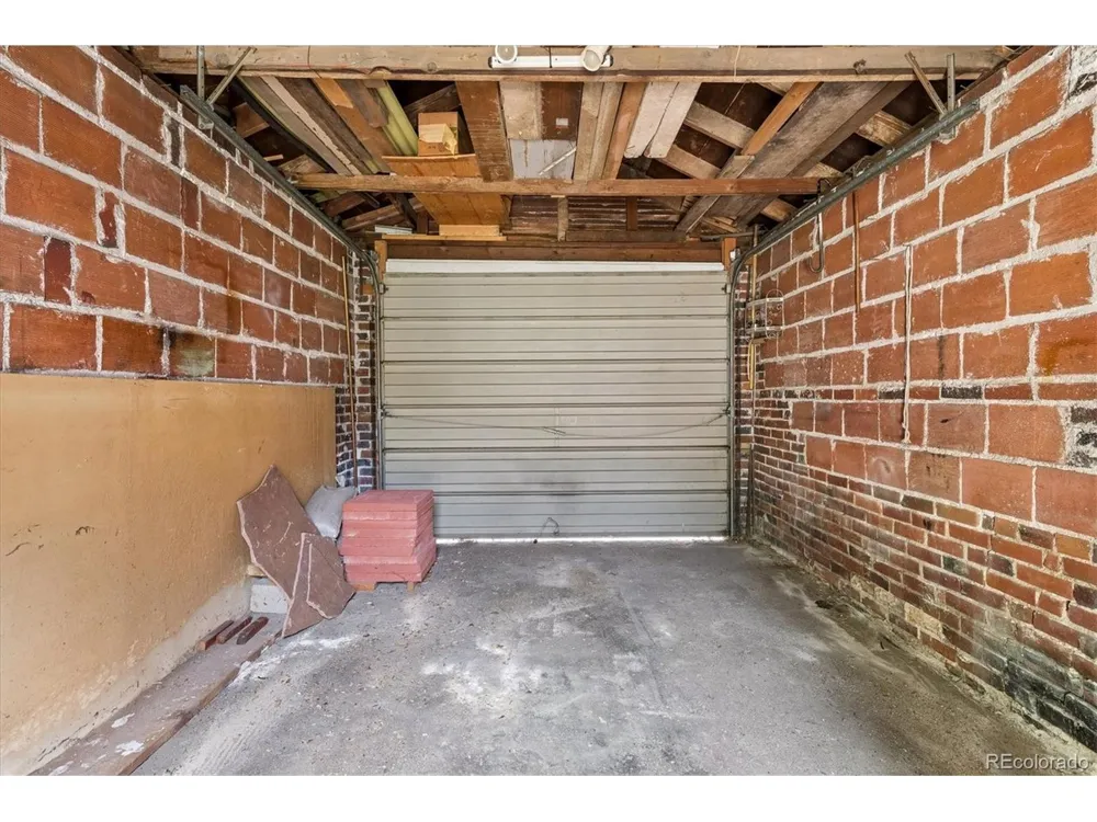 3828 Wyandot Street Denver, CO 80211