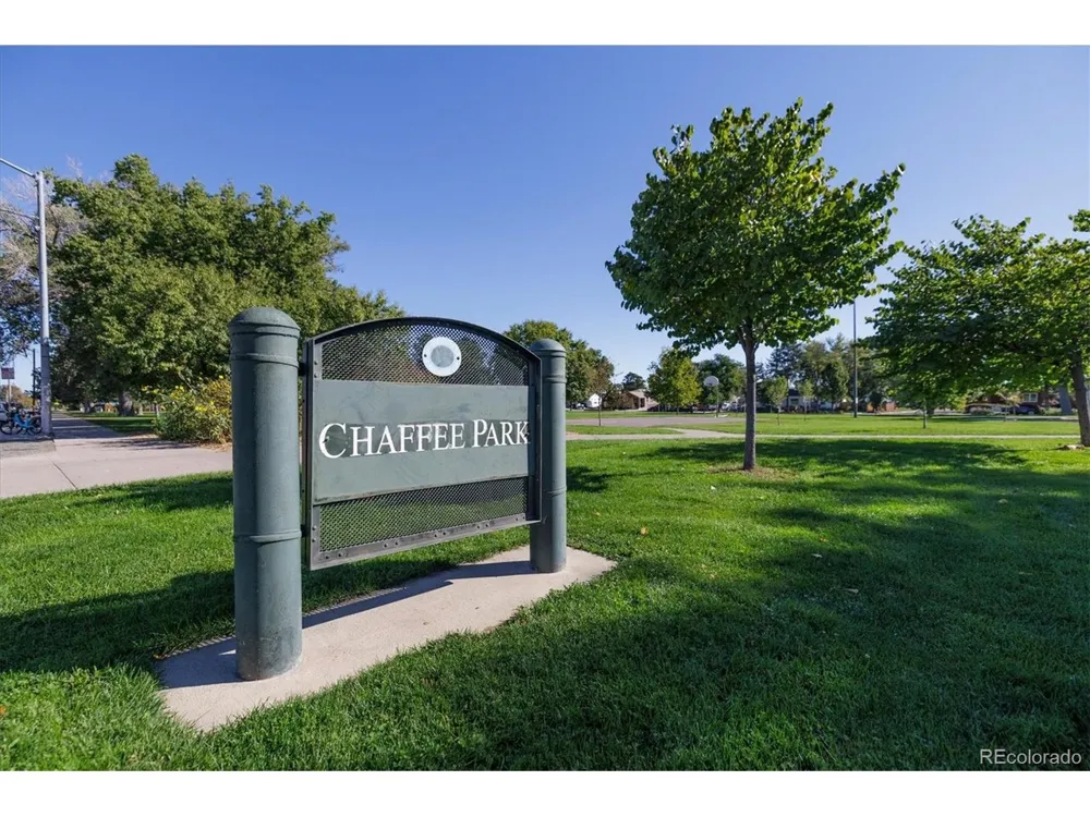 3828 Wyandot Street Denver, CO 80211