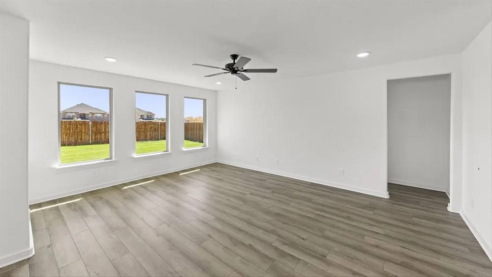 3134 Duck Heights Avenue Royse City, TX 75189