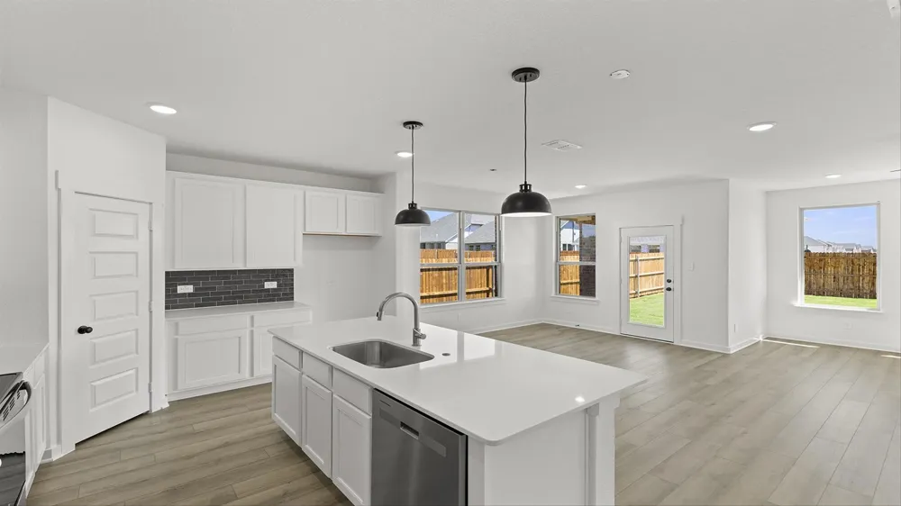 3134 Duck Heights Avenue Royse City, TX 75189