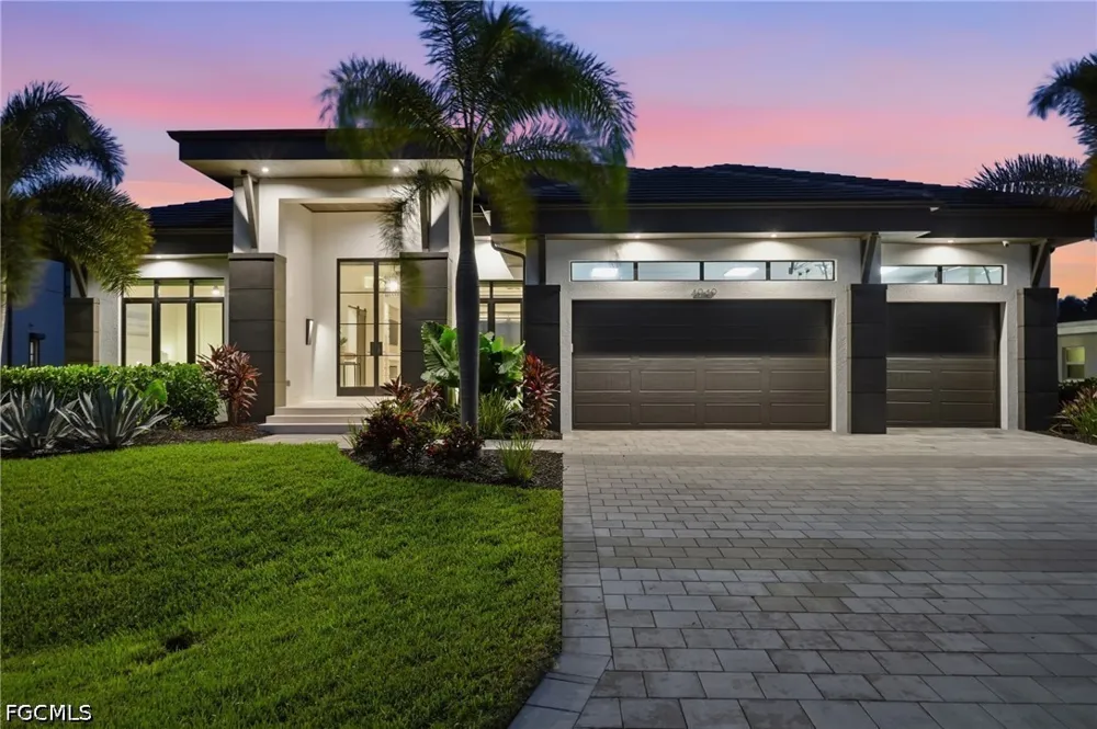 Seville Court Cape Coral, FL 33904