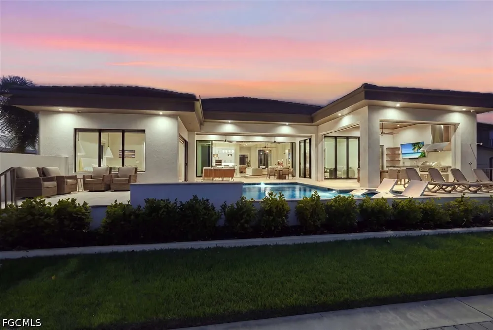 Seville Court Cape Coral, FL 33904
