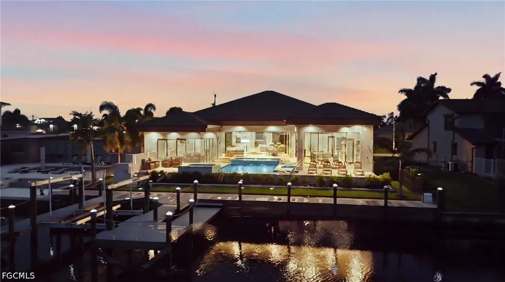 Seville Court Cape Coral, FL 33904