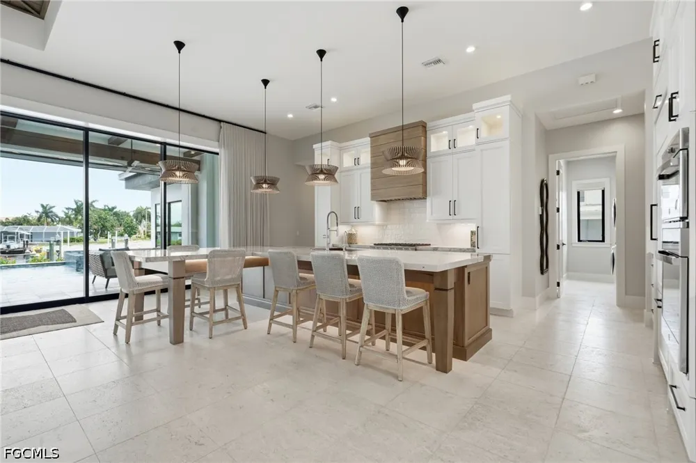 Seville Court Cape Coral, FL 33904