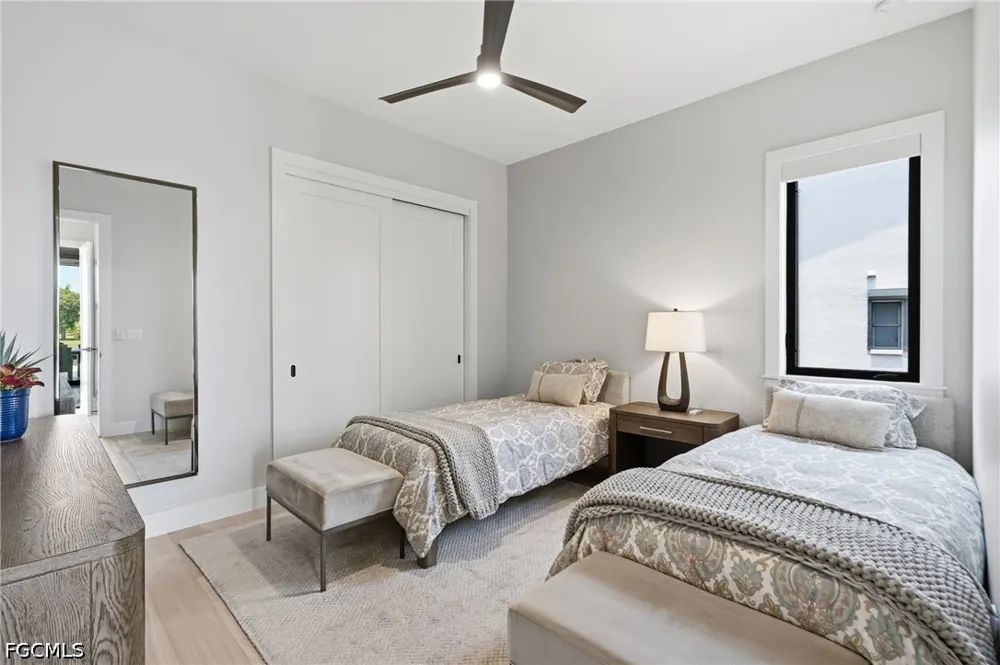 Seville Court Cape Coral, FL 33904