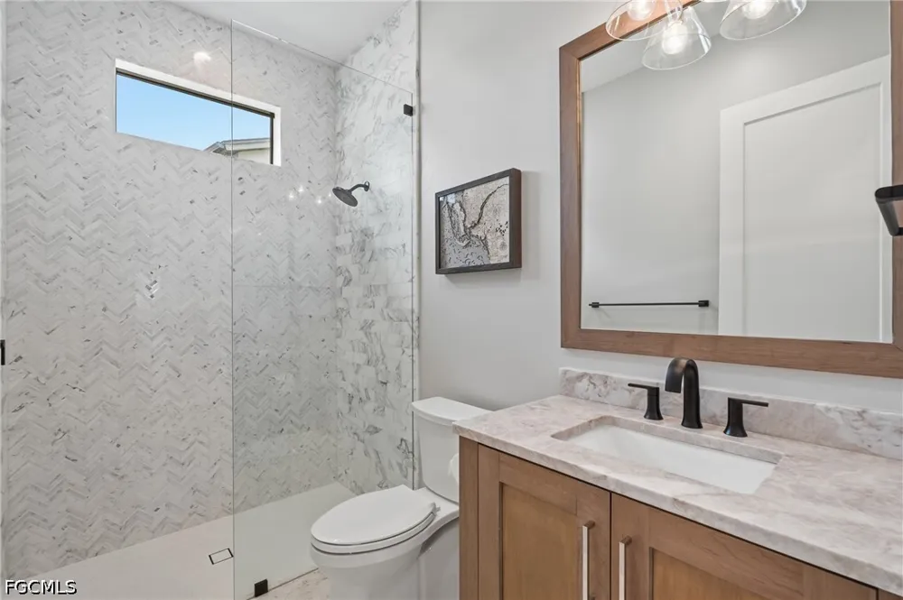 Seville Court Cape Coral, FL 33904