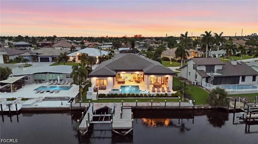 Seville Court Cape Coral, FL 33904