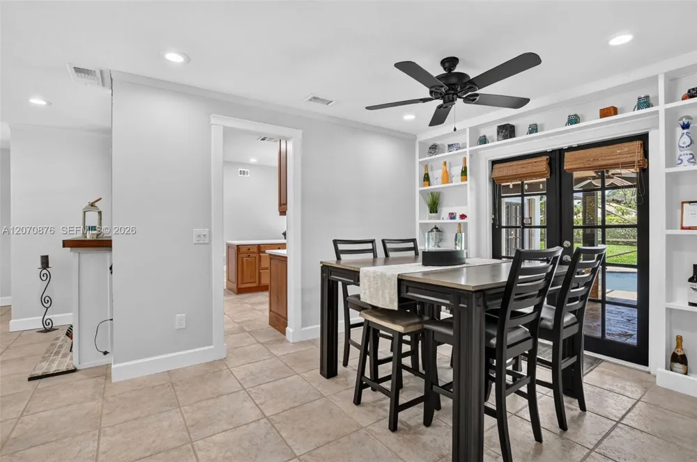 4225 NW 7th Pl Deerfield Beach, FL 33442
