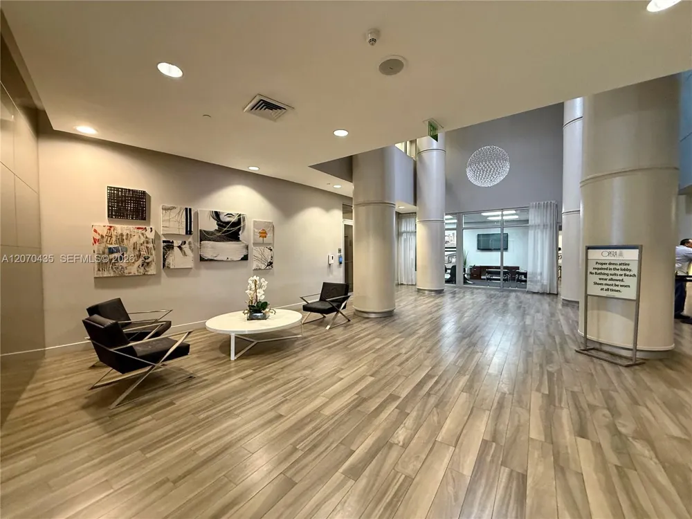 1750 Bayshore Dr #2202 Miami, FL 33132