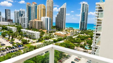 230 174TH STREET #1805