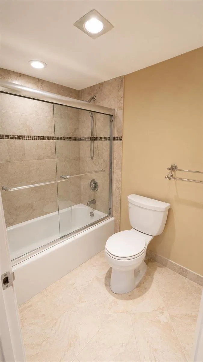 230 174TH STREET #1805 Sunny Isles Beach, FL 33160