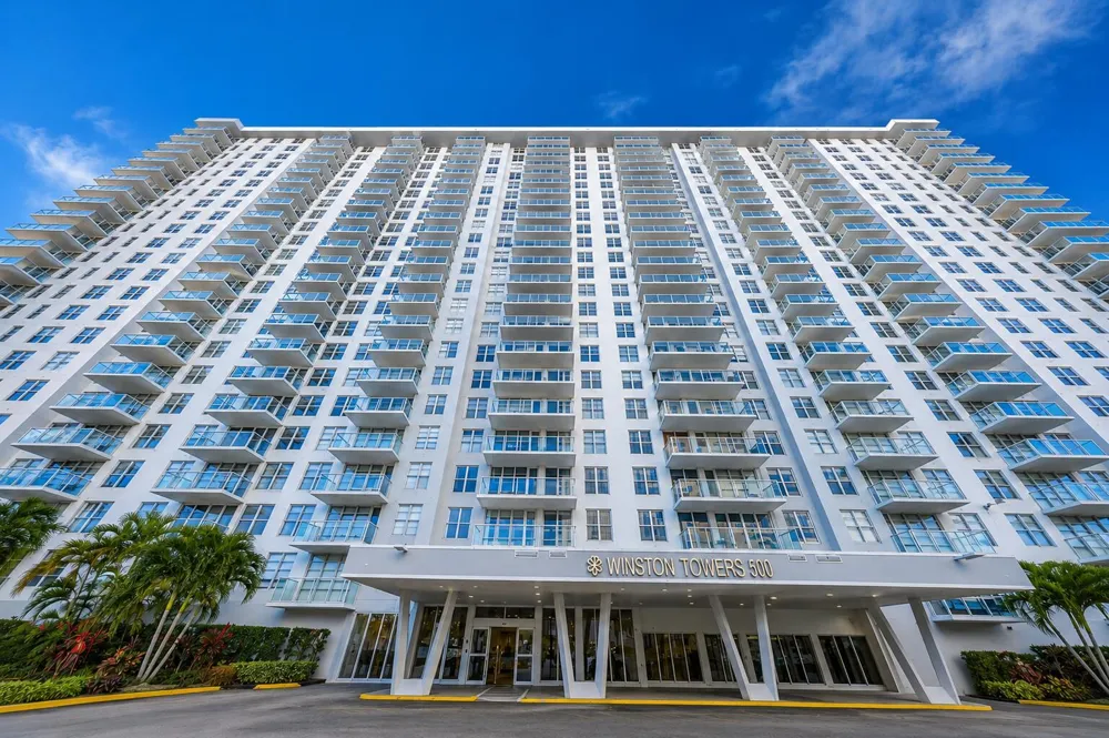 230 174TH STREET #1805 Sunny Isles Beach, FL 33160