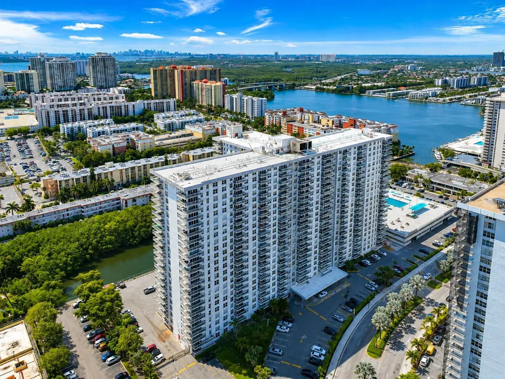 230 174TH STREET #1805 Sunny Isles Beach, FL 33160