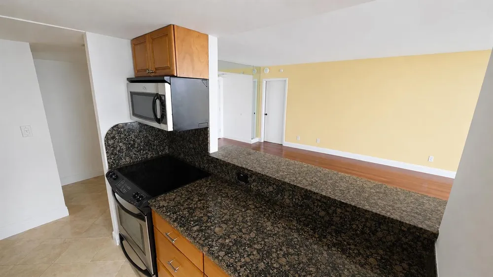 230 174TH STREET #1805 Sunny Isles Beach, FL 33160