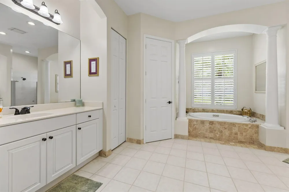 2182 SW Dove Canyon Way Palm City, FL 34990