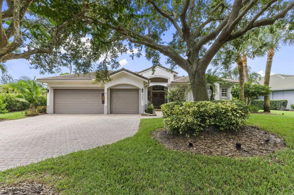2182 SW Dove Canyon Way Palm City, FL 34990