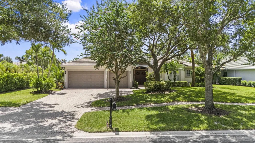 2182 SW Dove Canyon Way Palm City, FL 34990