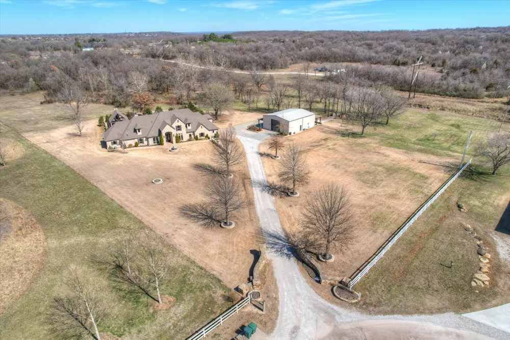 26175 E 93rd Street S Broken Arrow, OK 74014