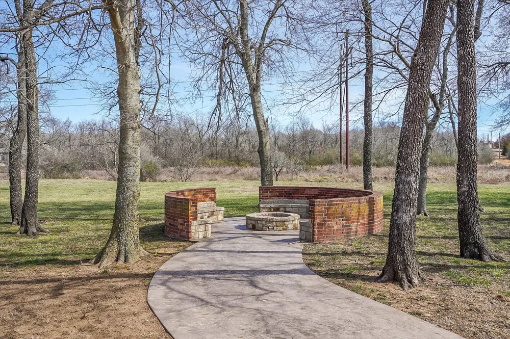 26175 E 93rd Street S Broken Arrow, OK 74014