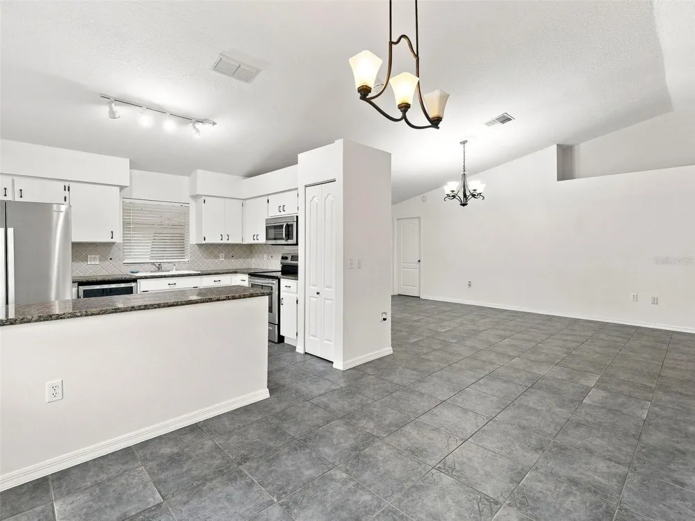 1018 PEACHWOOD DRIVE Brandon, FL 33510
