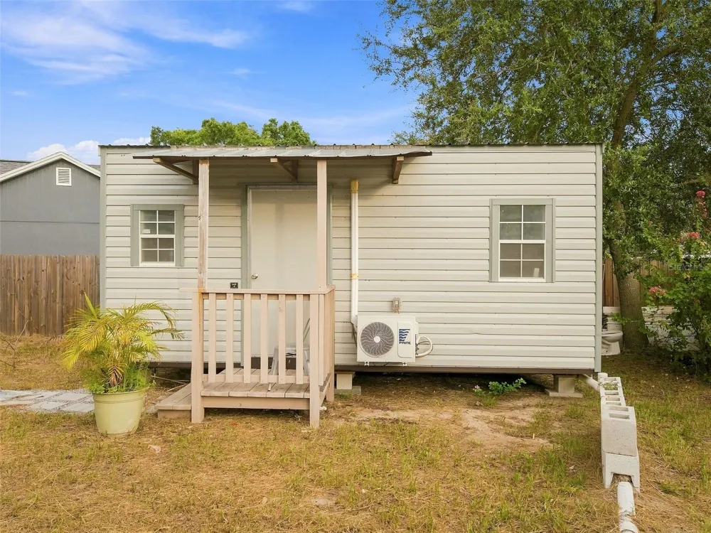 1018 PEACHWOOD DRIVE Brandon, FL 33510
