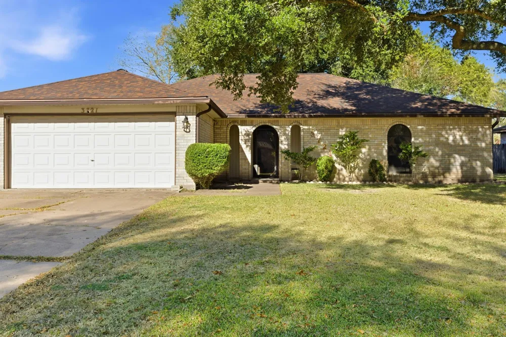 3721 Avenue R Rosenberg, TX 77471
