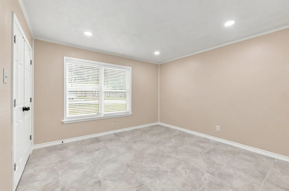 1302 Hawk Tree Drive College Station, TX 77845