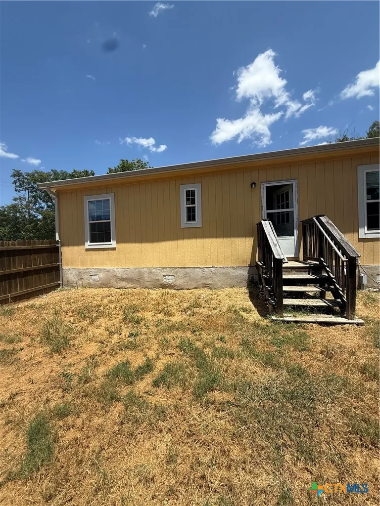 320 Mill Street #101 San Marcos, TX 78666