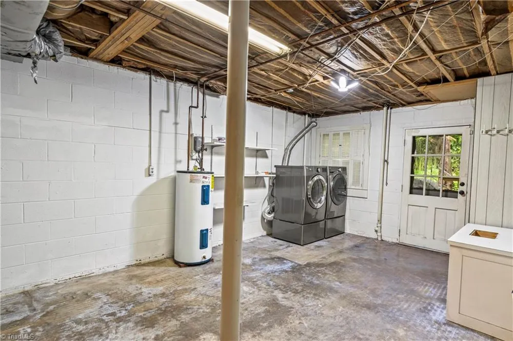 9600 Styers Ferry Road Lewisville, NC 27023