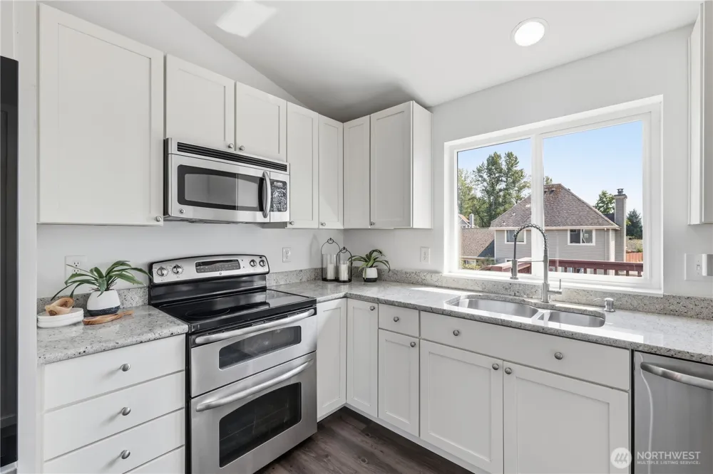 1228 223rd Street SW Bothell, WA 98021