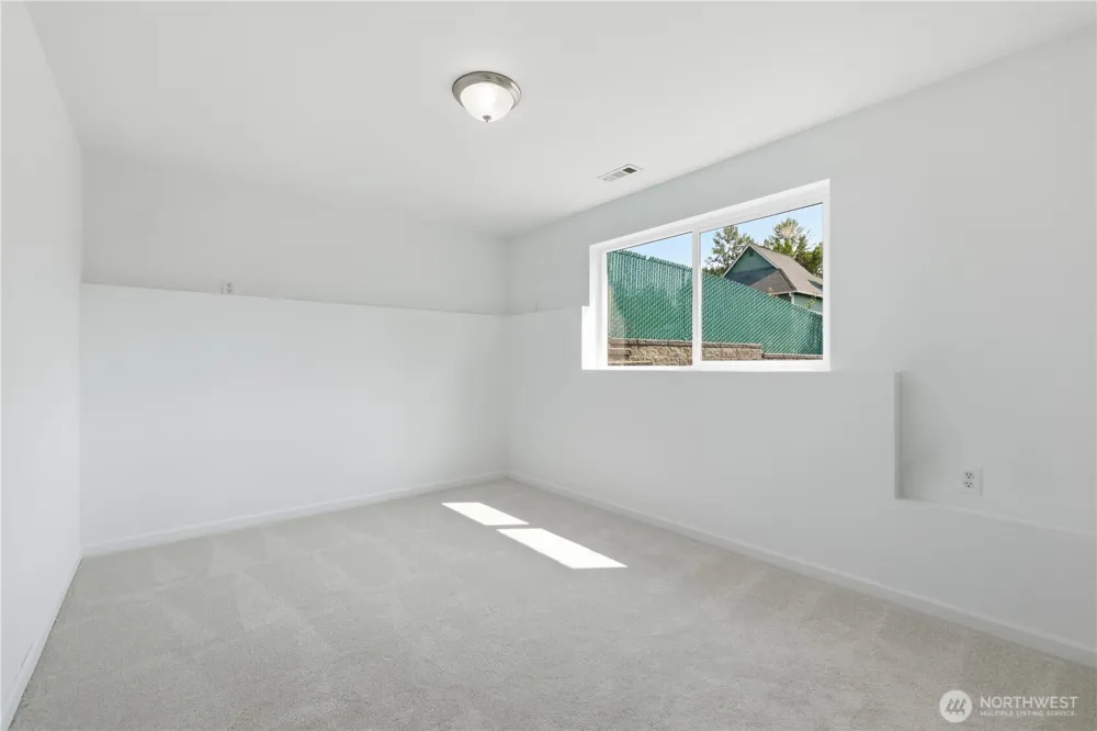 1228 223rd Street SW Bothell, WA 98021