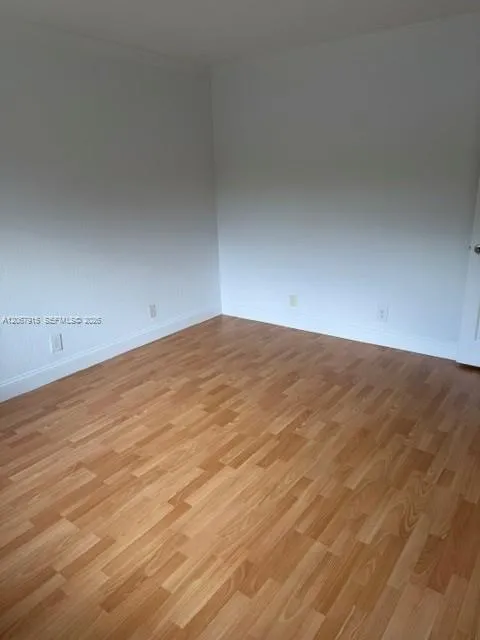 164 Lakeview Dr #204 Weston, FL 33326