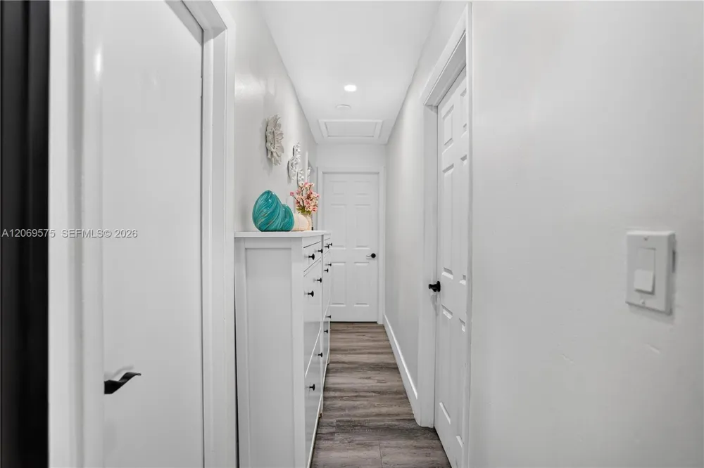 10660 SW 164th St Miami, FL 33157