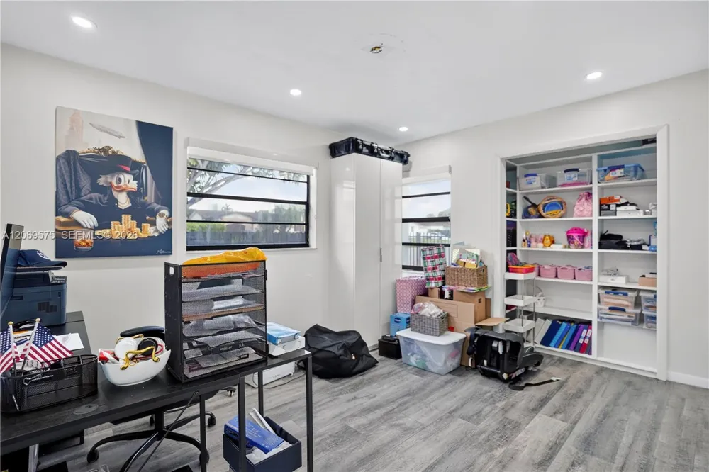 10660 SW 164th St Miami, FL 33157