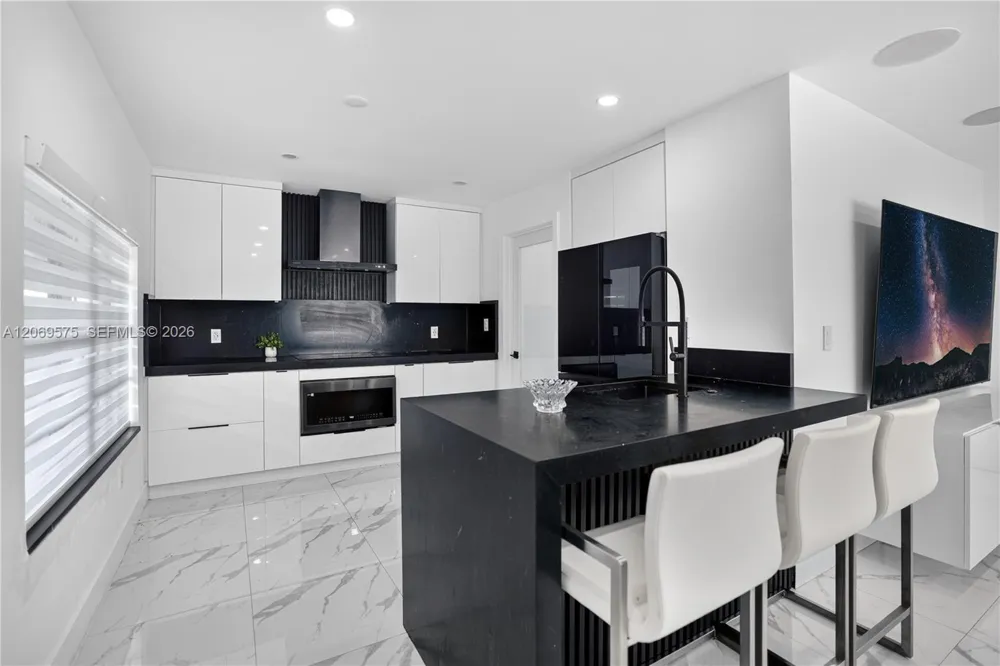 10660 SW 164th St Miami, FL 33157