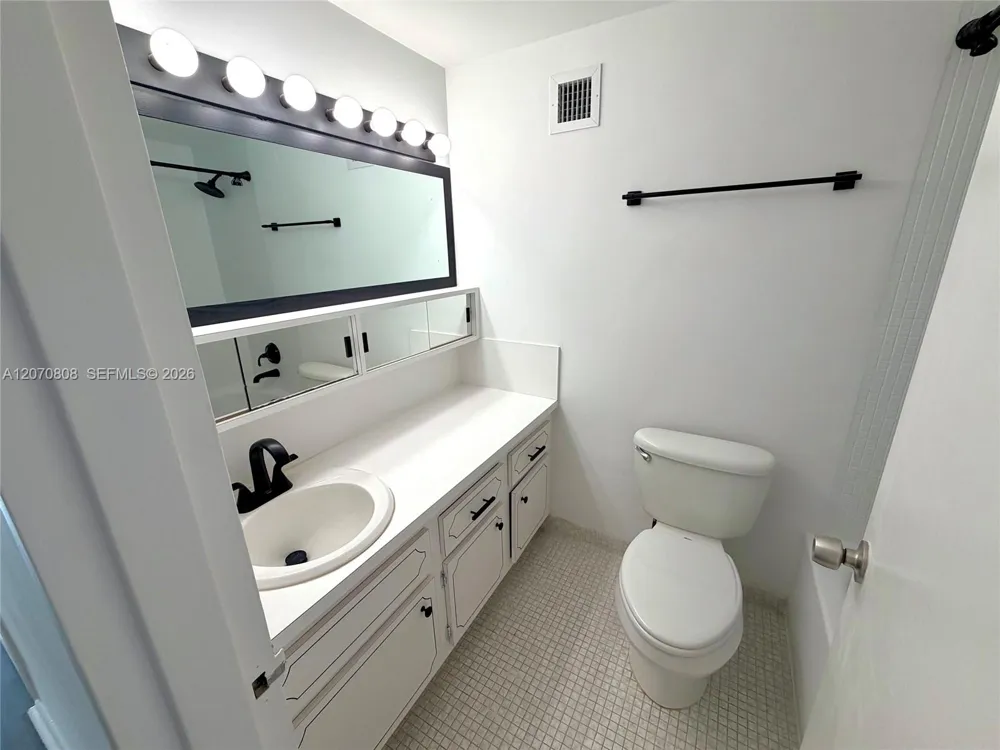 1200 West Ave #1002 Miami Beach, FL 33139