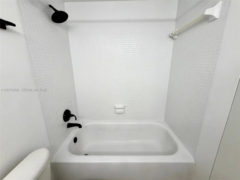 1200 West Ave #1002 Miami Beach, FL 33139