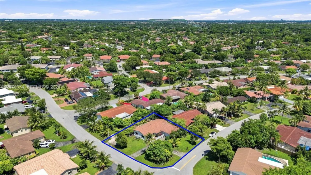 4121 NW 78th Way Coral Springs, FL 33065