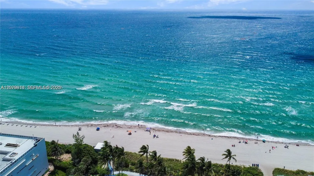 1865 S Ocean Dr #8I Hallandale Beach, FL 33009