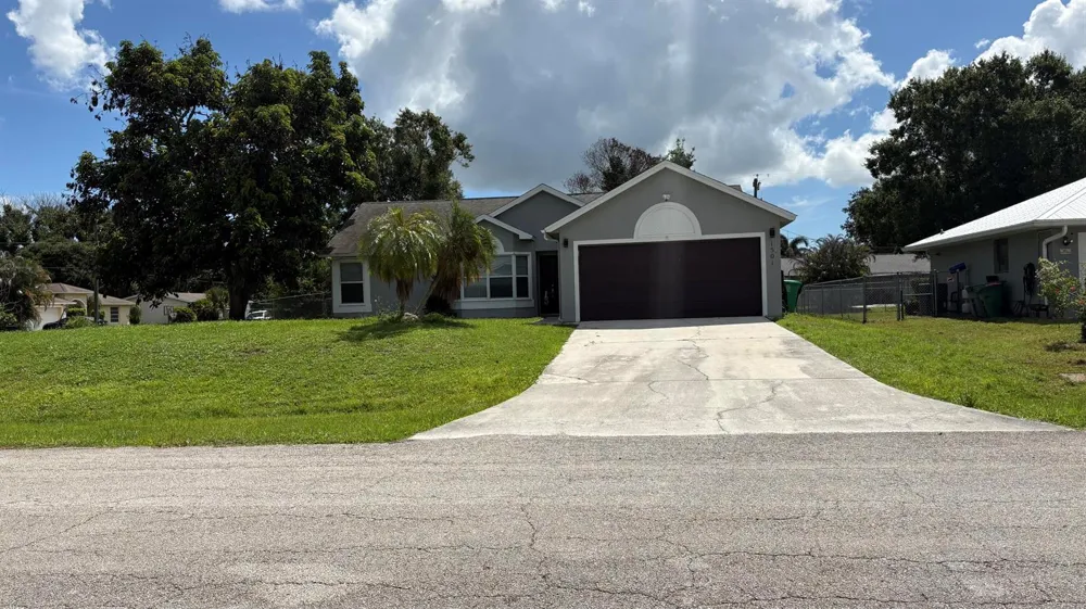 1501 SW CURRY STREET Port St. Lucie, FL 34983
