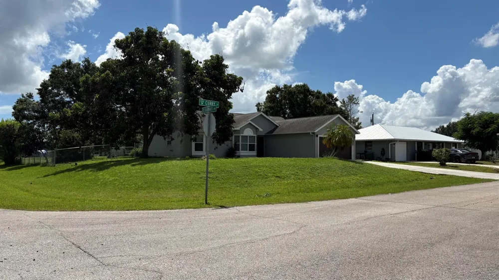 1501 SW CURRY STREET Port St. Lucie, FL 34983