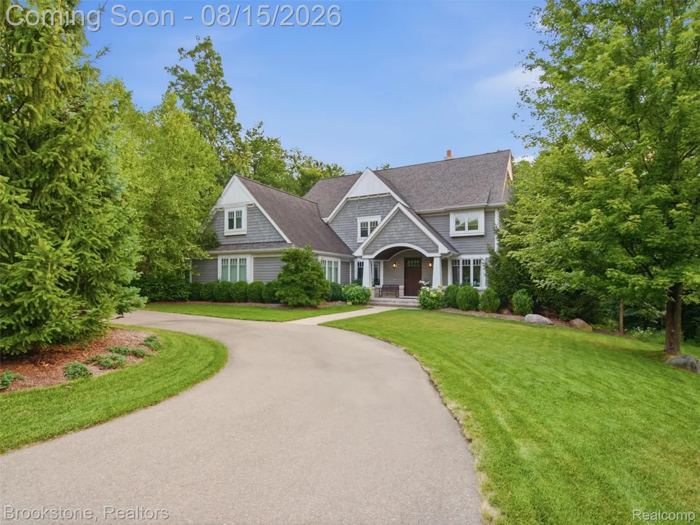 7655 Maple Ridge Court Independence Charter Township, MI 48346