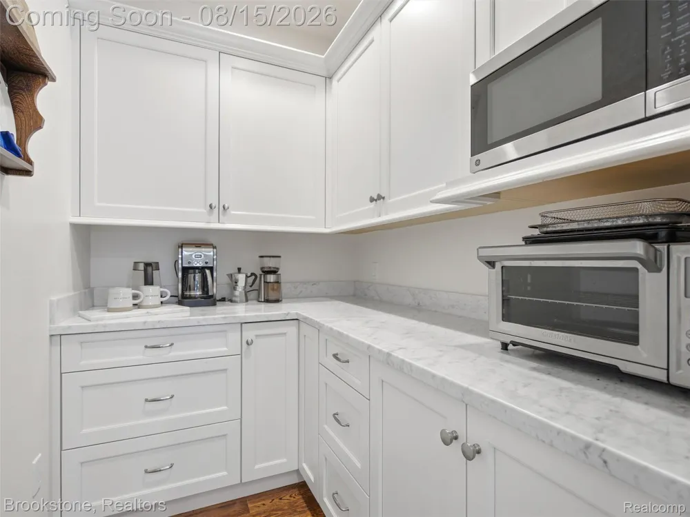 7655 Maple Ridge Court Independence Charter Township, MI 48346