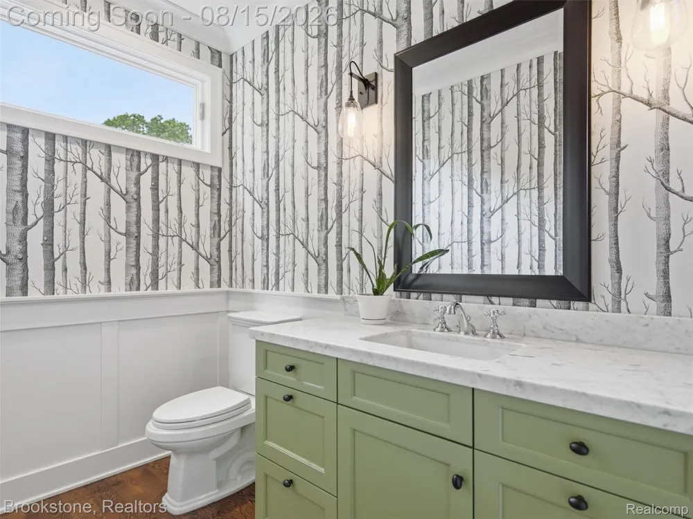 7655 Maple Ridge Court Independence Charter Township, MI 48346