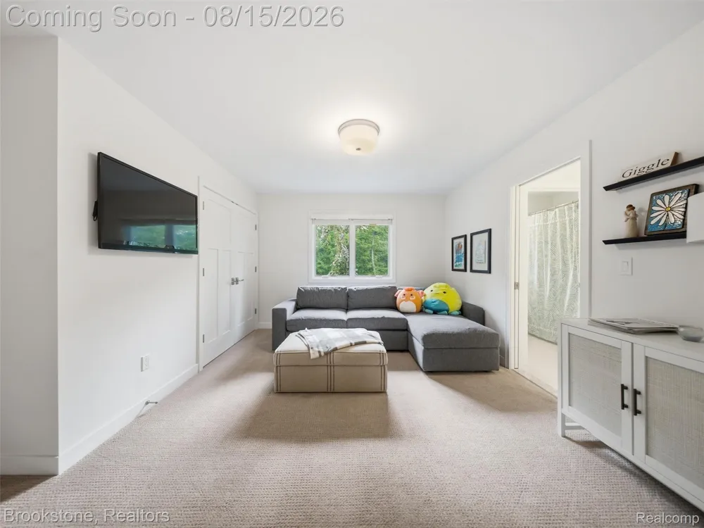 7655 Maple Ridge Court Independence Charter Township, MI 48346