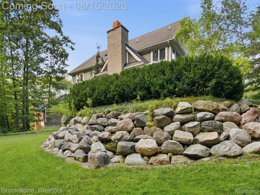 7655 Maple Ridge Court Independence Charter Township, MI 48346