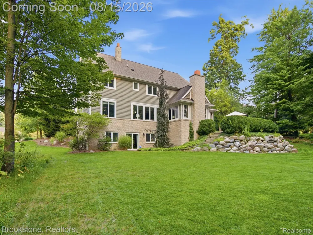 7655 Maple Ridge Court Independence Charter Township, MI 48346