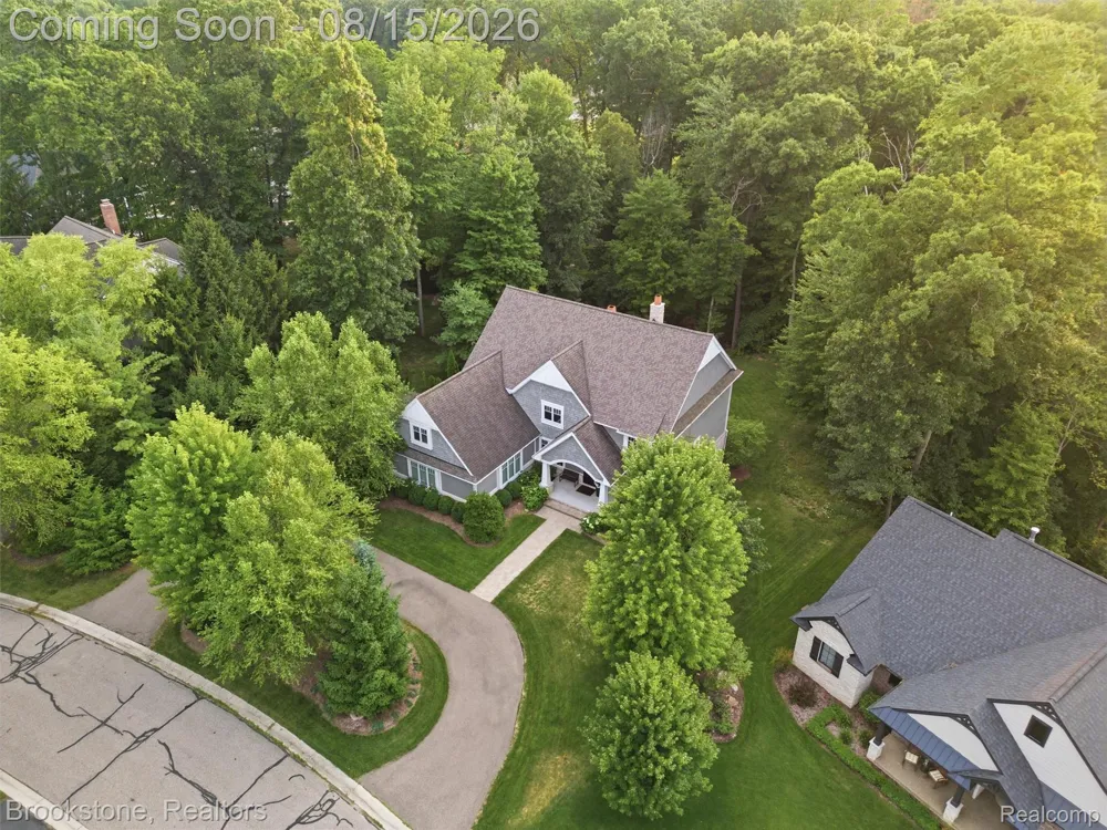 7655 Maple Ridge Court Independence Charter Township, MI 48346