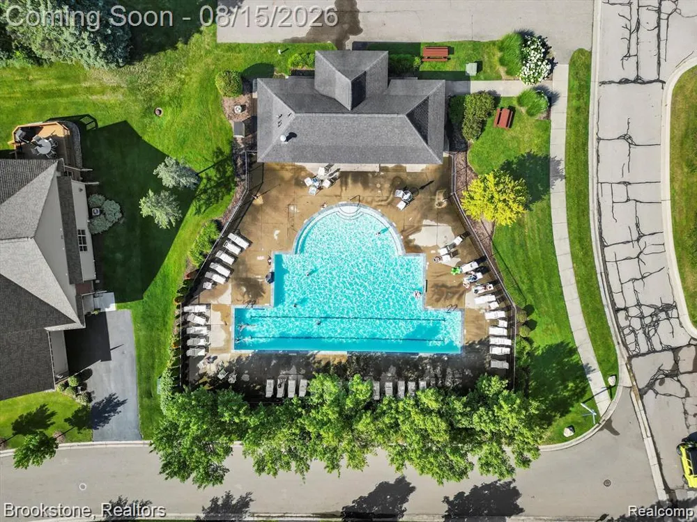7655 Maple Ridge Court Independence Charter Township, MI 48346